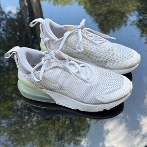 Nike Air Max 270 in White size 3 kids. Good condition.
